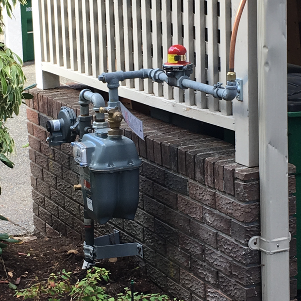 Earthquake Valve 4,Gas furnace, gas fireplace, gas boiler, gas tankless, Heat pump service and install and maintenance in Victoria, Langford, Sidney, Colwood, Saanich, Sooke, North Saanich, Central Sannich 