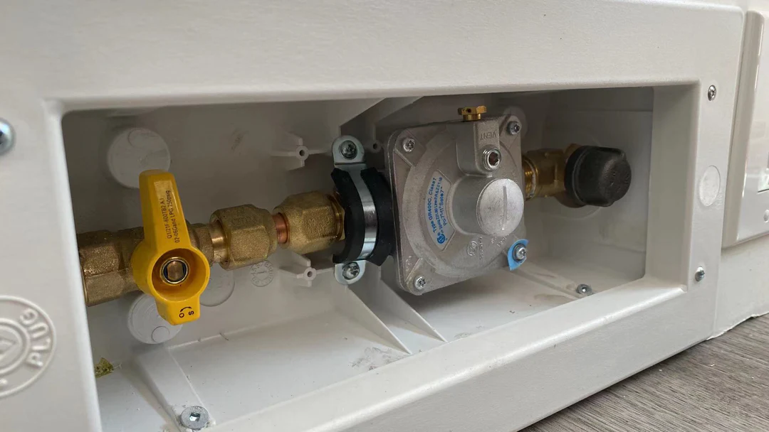 20210414143238 1080x