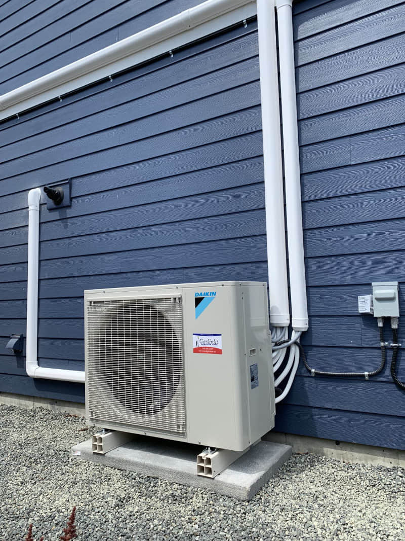 Gaslight heat victoria